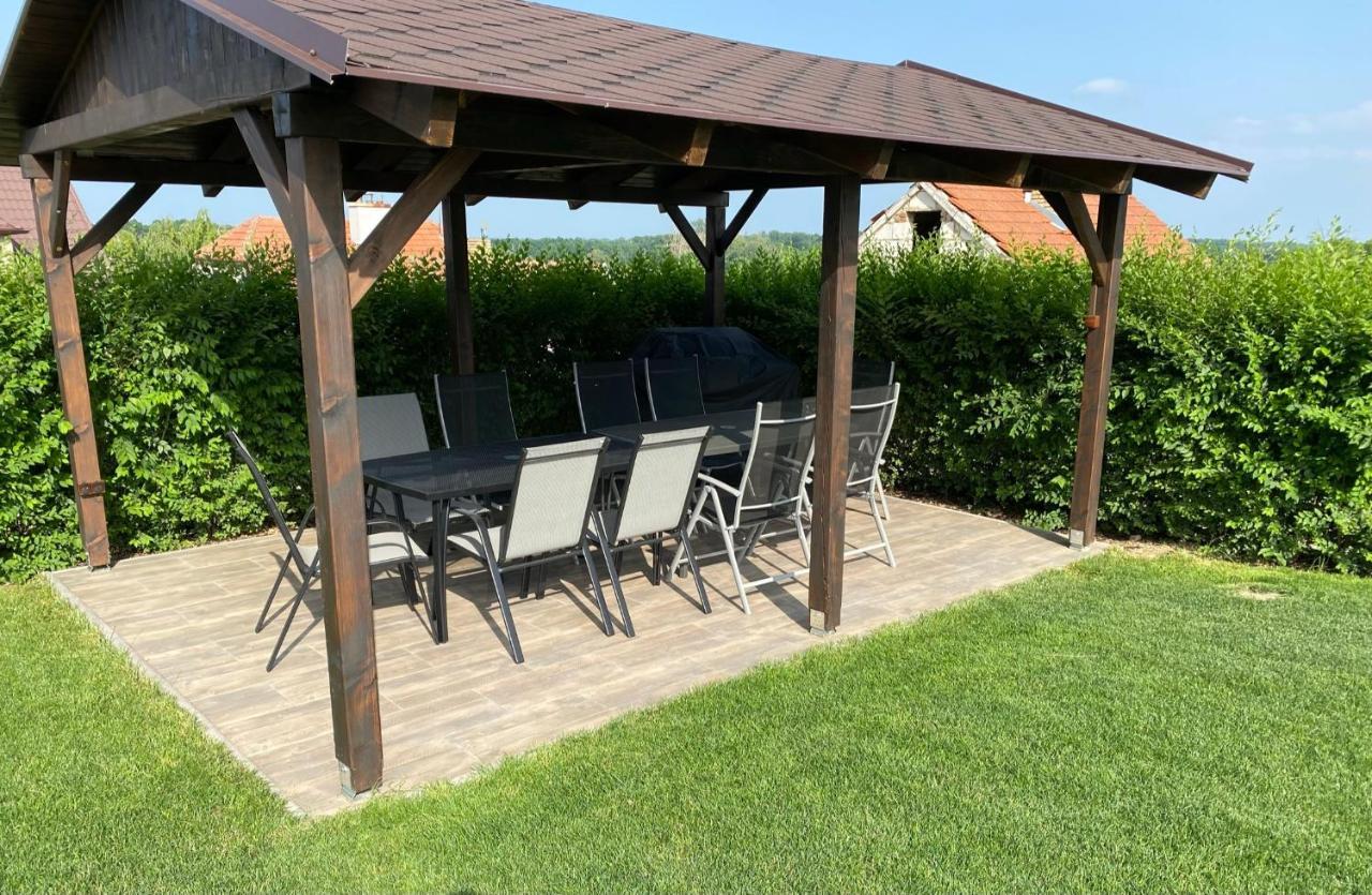 Apartmány u Moravčíků Bulhary Exterior foto